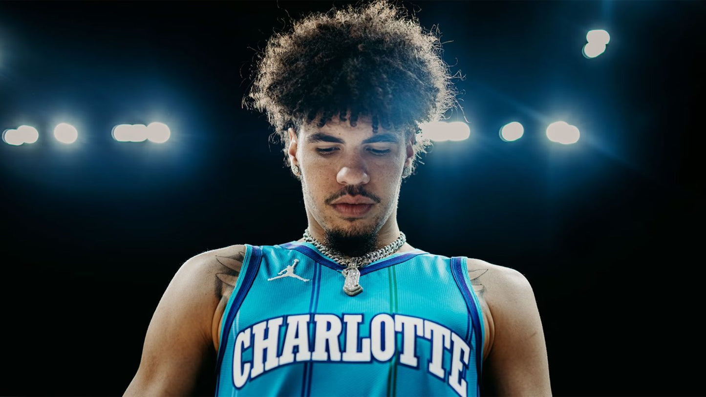 Charlotte Hornets 2023-24 Classic Jersey Style 4