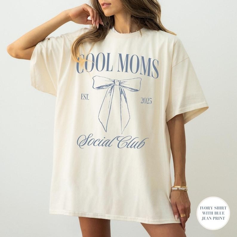 Custom Mom Tshirt Comfort Colors, Mama Shirt, New Mom Gift, Coquette Mom Shirt, Wife Gift, Pregnancy Announcement, Trendy...