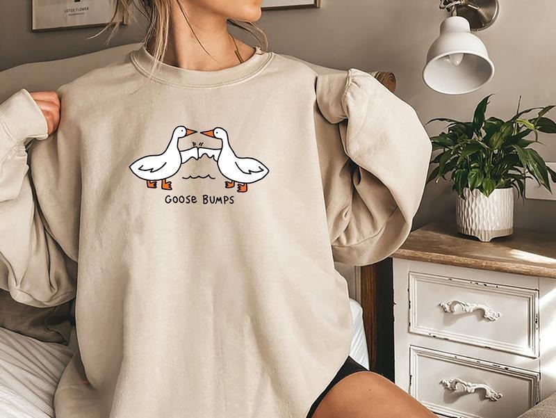 Funny Goose Bump Silly Goose Meme Trend T-shirt/Sweatshirt/Hoodie | InkThreadWorks.com