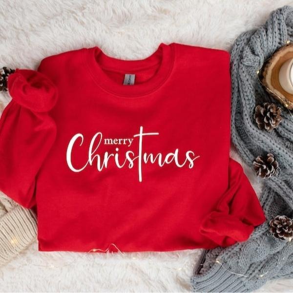 Merry Christmas Sweatshirt, Christmas Cross Shirt, Christ T-Shirt, Christmas 2025 Shirt, Jesus T-shirt, For Men, For WOmen