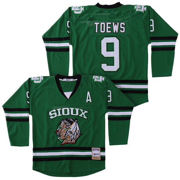 North Dakota Fighting Sioux 9 Jonathan Toews