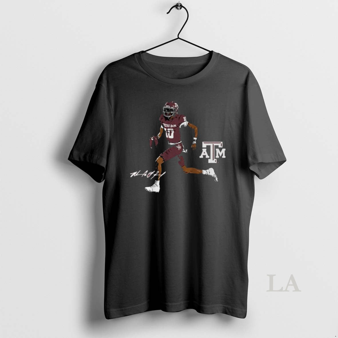 Original Texas Am Football Marcel Reed Superstar Pose T-Shirts, Hoodie, Sweatshirt | InkThreadWorks.com