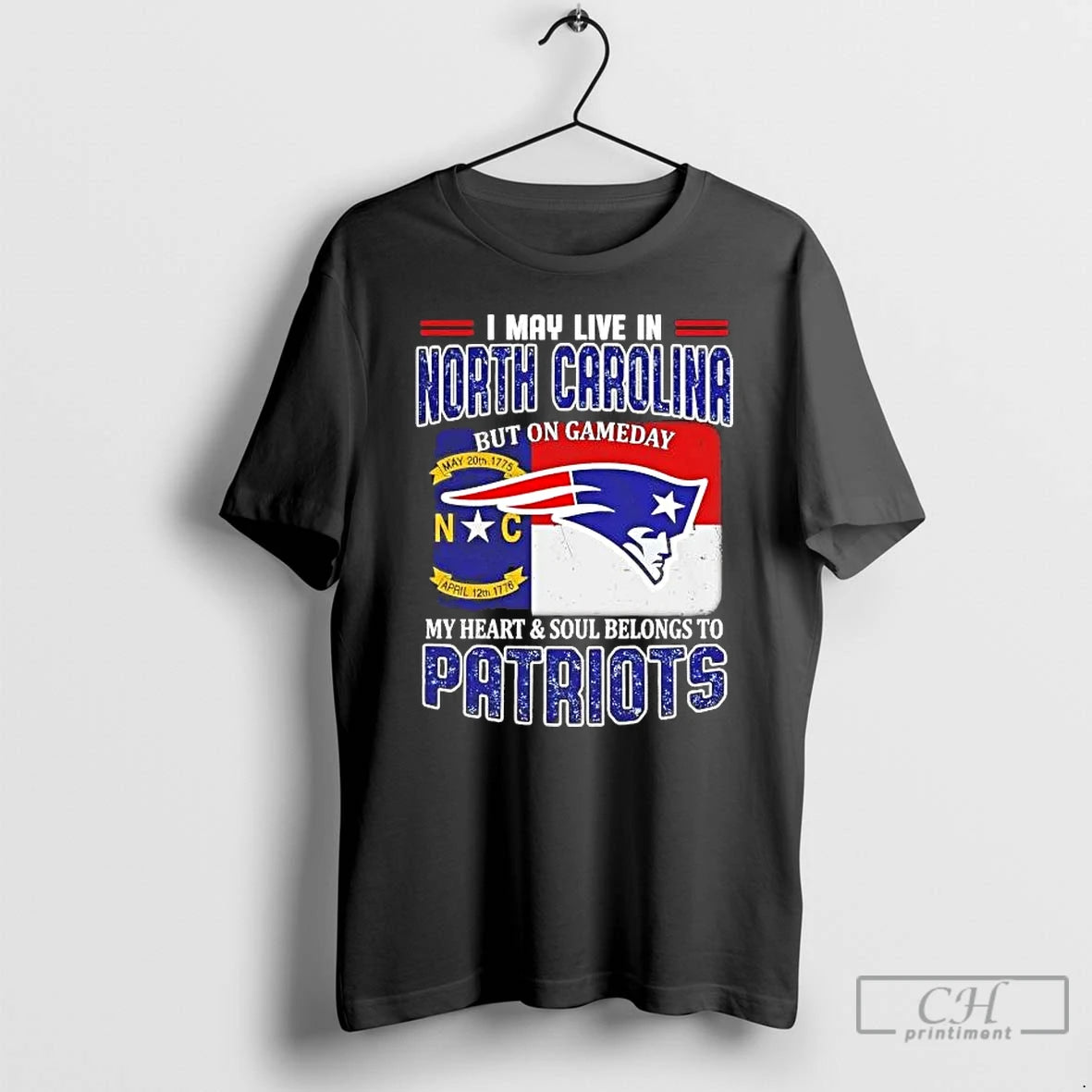 Premium On Gameday My Heart And Soul Belongs To Patriots I May Live In North T-Shirts, Hoodie, Sweatshirt