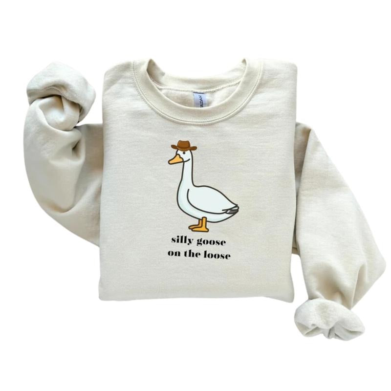 Silly Goose On The Loose Sweatshirt, Funny Goose Men's Women's Sweater, Trendy College Hoodie For Men Women