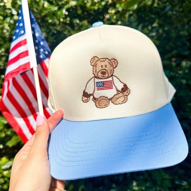 'Star Spangled Teddy' Snapback Trucker Hat