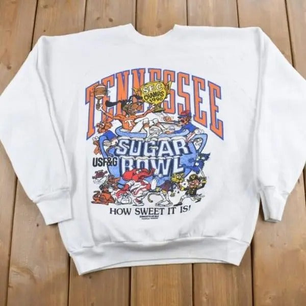 Vintage 1990s University of Tennessee Collegiate Crewneck NCAA Sweatshirt Hoodie Shirt Gifts for Fans graphic tee