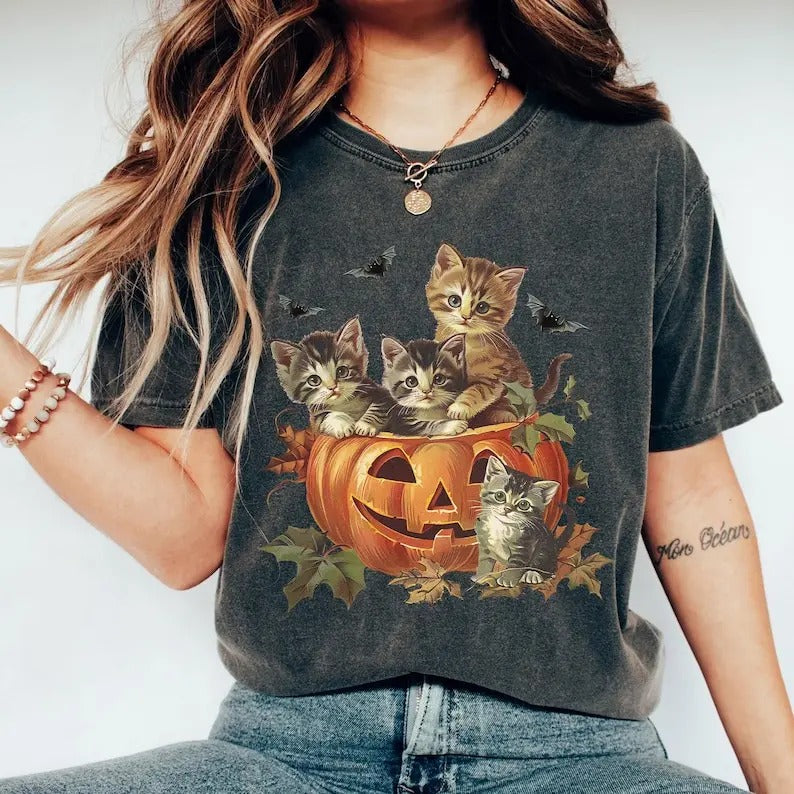 Vintage 90s Cat Halloween Shirt, Retro Halloween Shirt, Spooky Pumpkin Tee, Pumpkin Shirt, Halloween Shirt, Vintage...
