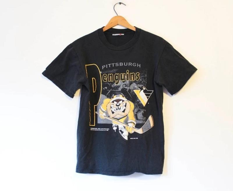 Vintage 90s Pittsburgh Penguins Hockey T-shirt, Pittsburgh Penguins T-shirt, Gifts For Fan