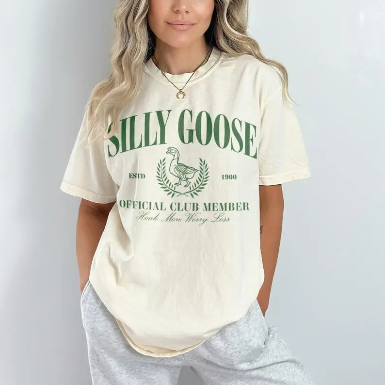 Vintage Silly Goose Club Graphic Tee Bird Lover Shirt Funny Mental Health Gift Indie College Tshirt Trendy Collegiate Style Athletic T Shirt