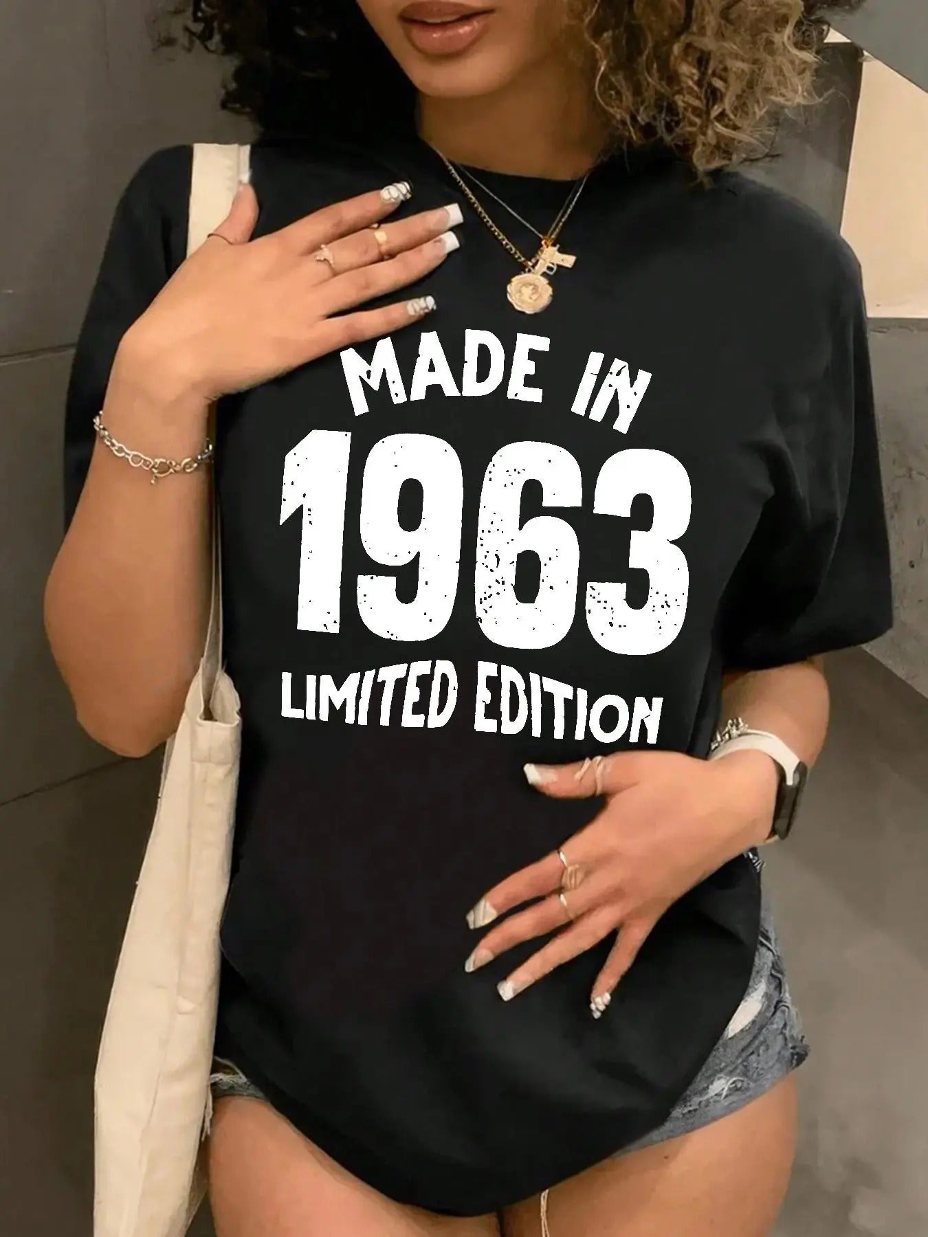 Women's Letter & Year Number Print Round Neck Graphic Tee, Vintage Trendy Casual Drop Shoulder Short Sleeve T-shirt for Daily Wear, Ladies All Seasons Outfit