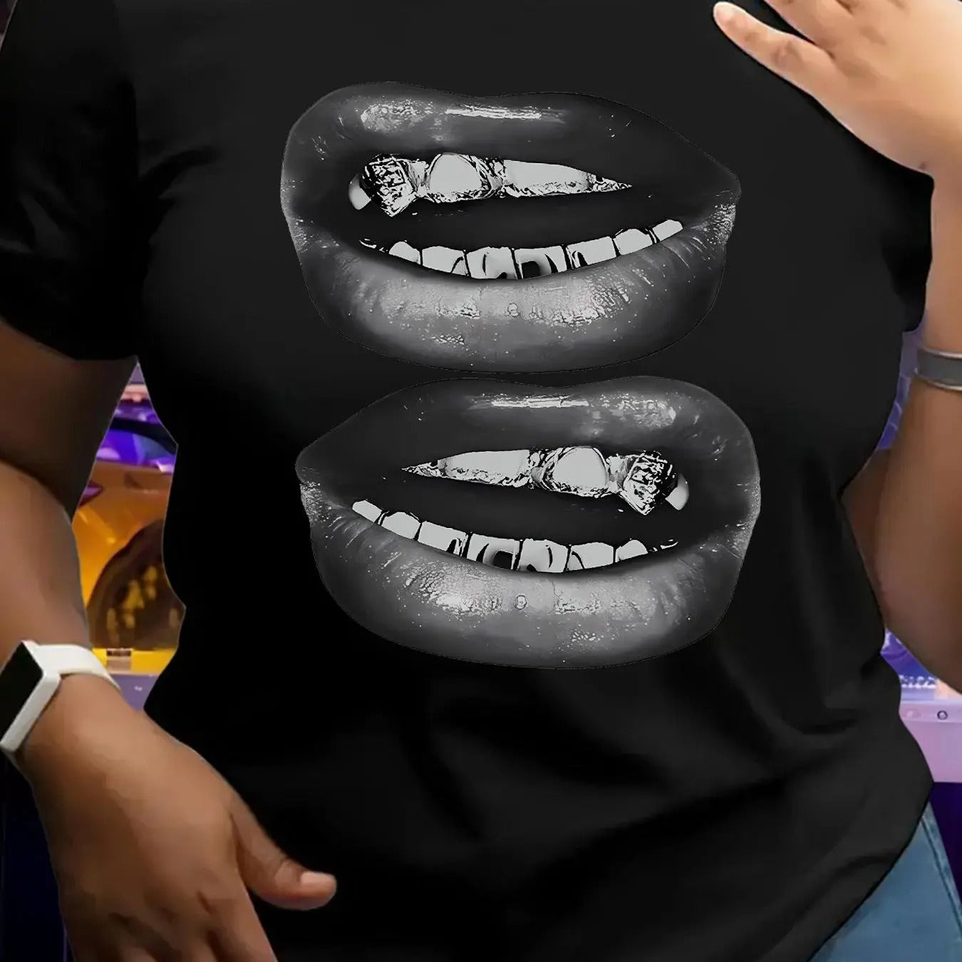 Women's Lip Print Round Neck Graphic Tee, Vintage Trendy Casual Short Sleeve T-shirt for Daily Wear, Ladies Spring & Fall Outfit