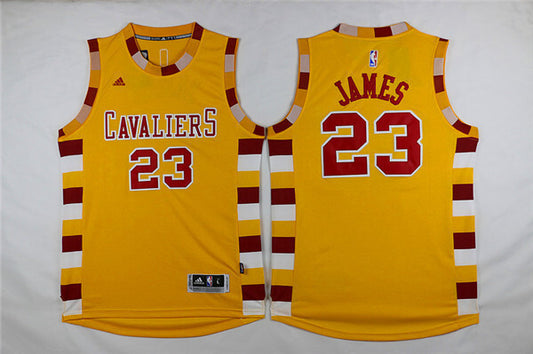 23 James Yellow
