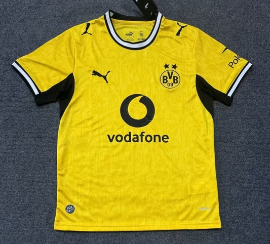 26 27 Borussia Dortmund Dortmund Home Style 4