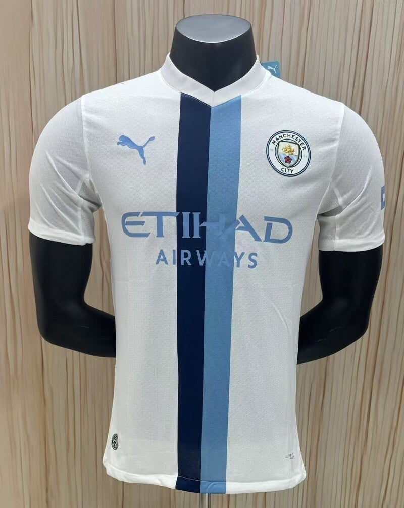 26 27 Manchester City White Style 2
