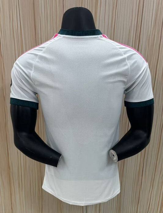 26 27 Real Madrid Real Madrid Home Style 1