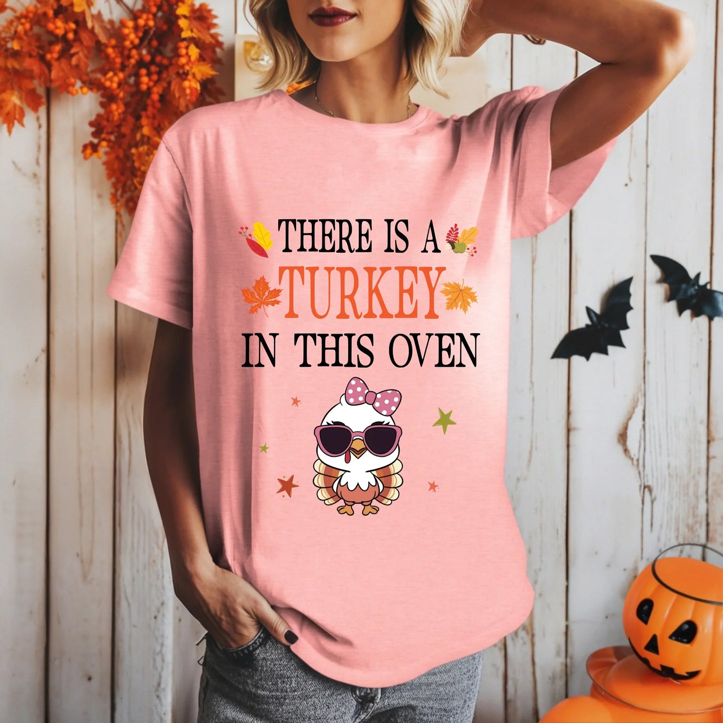 "There Is a Turkey in This Oven” Maternity T-Shirt – Funny Thanksgiving Pregnancy Announcement Hoodie, Sweatshirt (Image 3)