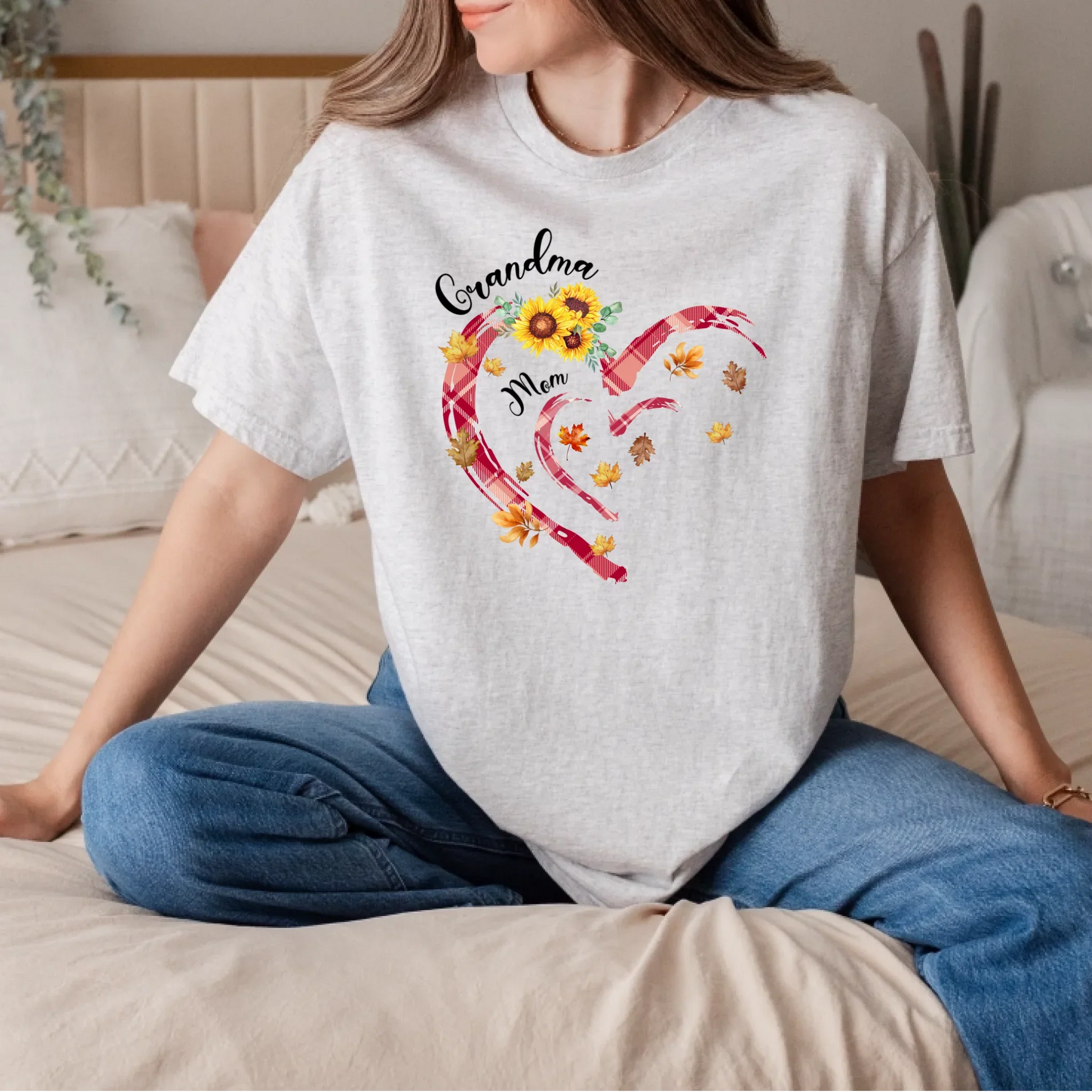 Personalized Thanksgiving Grandma Shirt – Custom Names & Family Design – Fall Heart Floral Tee Hoodie, Sweatshirt (Image 3)