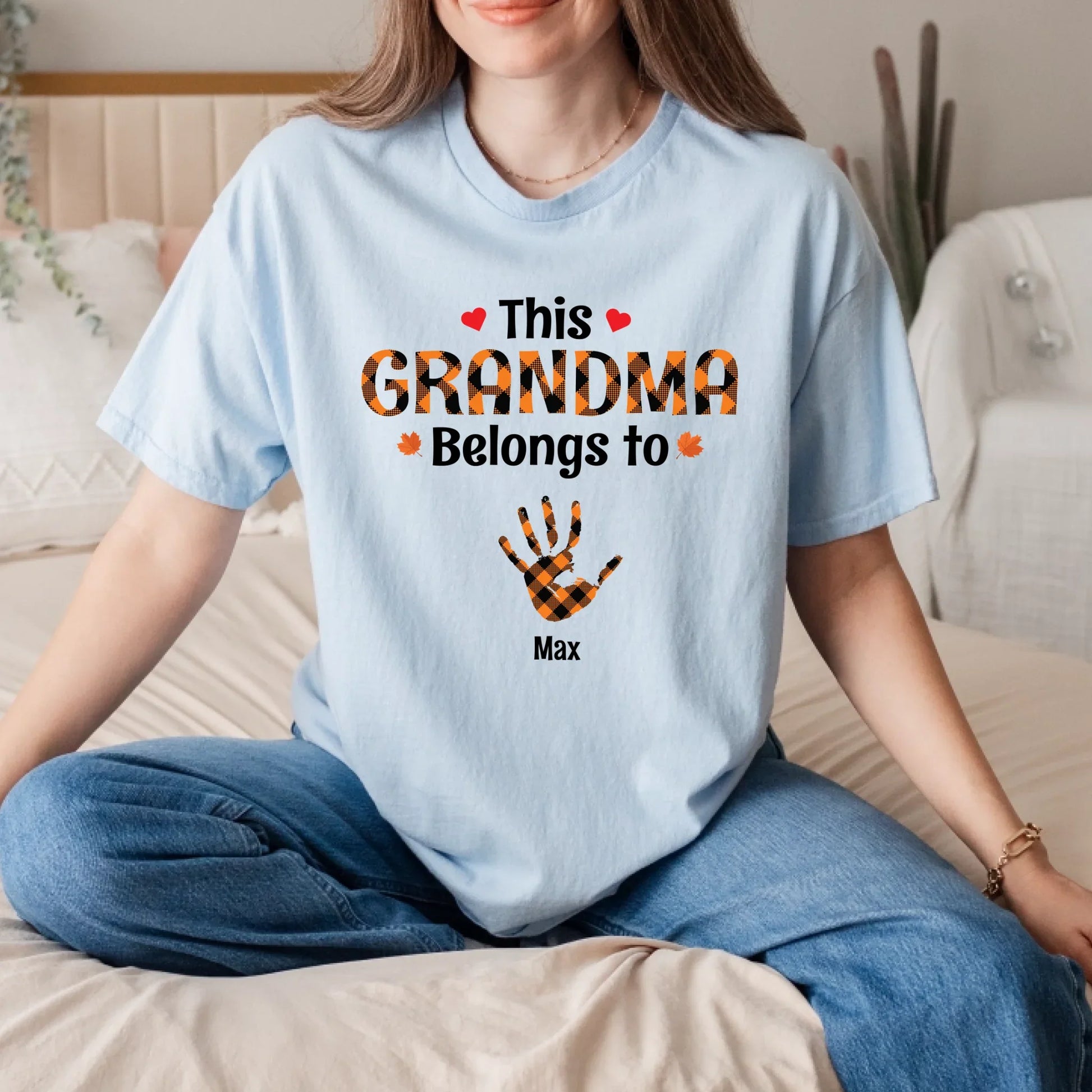 This Grandma/Nana Belongs To Shirt – Personalized Grandkids Names with Handprints Hoodie, Sweatshirt (Image 4)