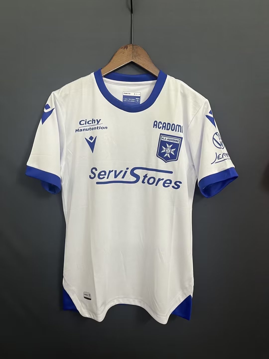 Auxerre 22 -23 Style 2