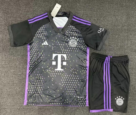 Bayer Munich Black Style 4