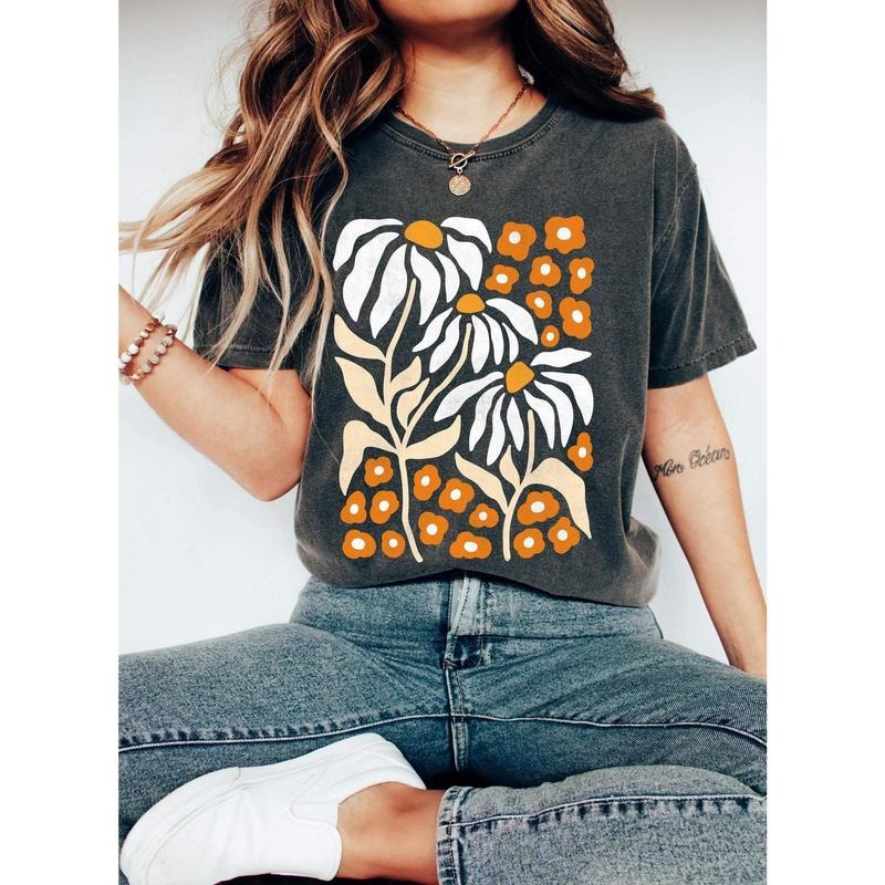 Boho Botanical Daisy Art Nouveau Floral T-Shirt Hoodie, Sweatshirt | InkThreadWorks.com