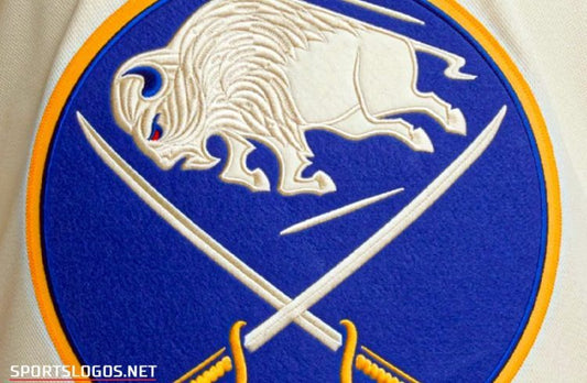 Buffalo Sabres 2022-Heritage-Classic-Jersey-uniform-hamilton-outdoor-nhl-sabres-sportslogosnet-750x944_conew1 Style 1