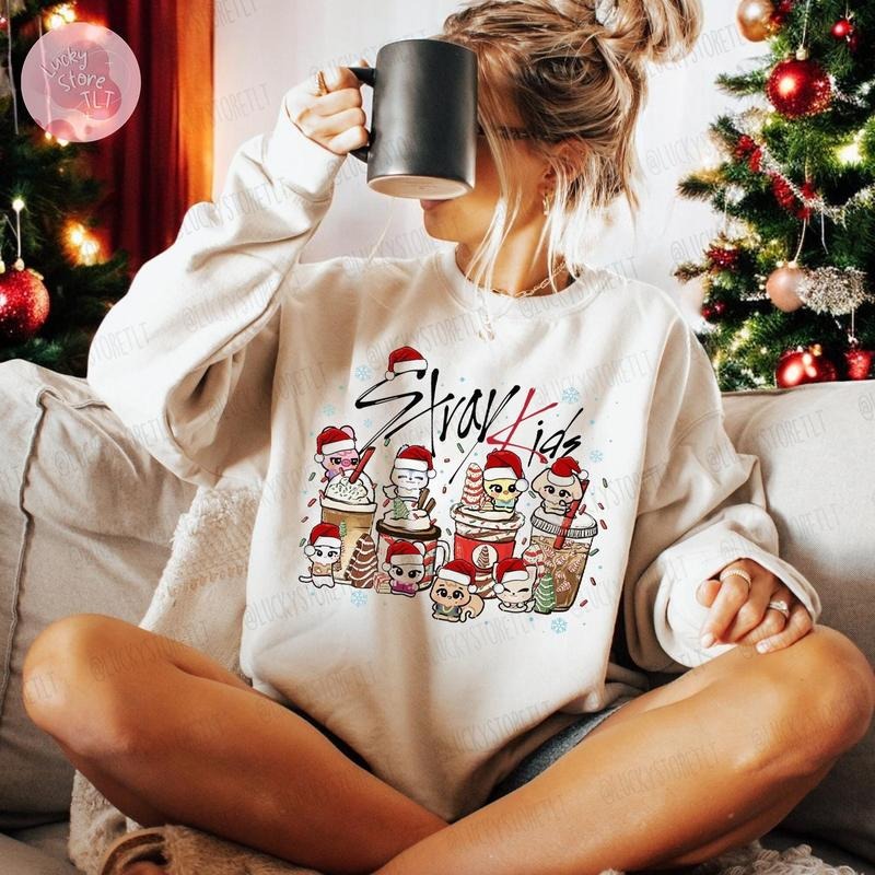 Christmas Stray Member Group Sweatshirt, Stray World Tour 2024 Mineral Wash Shirt, Bang Chan Han, Changbin,Hyunjins