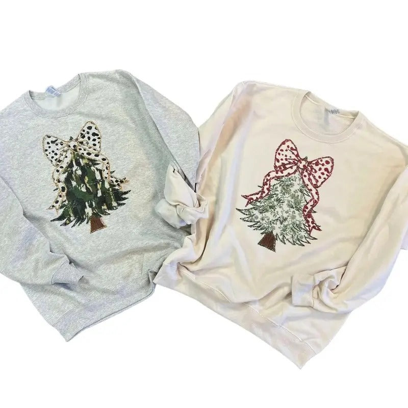 Christmas Tree with Coquette Bow - Dalmation Print Bow - Vintage Print Sweatshirt - Christmas Sweatshirt Women T-Shirts,...