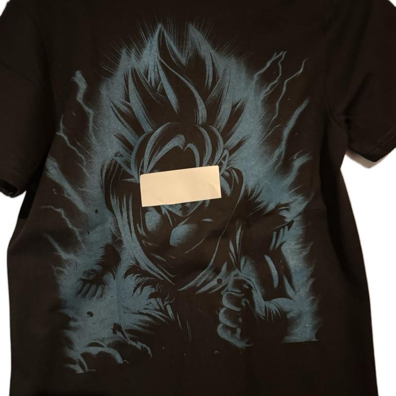 Colores Playera T-shirt with Unique Graphic Design Black Color and Abstract Artwork Feature