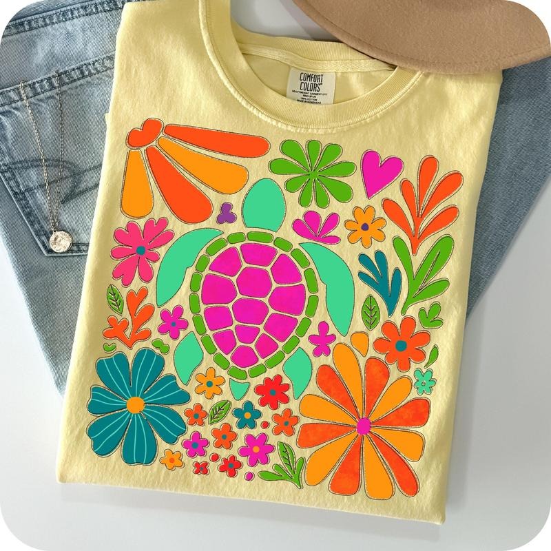 Comfort Colors Boho Floral Turtle T-Shirt, Summer Vibes Shirt, Flower Girly Summer T-Shirt, Summer Ocean Turtle Shirt,...