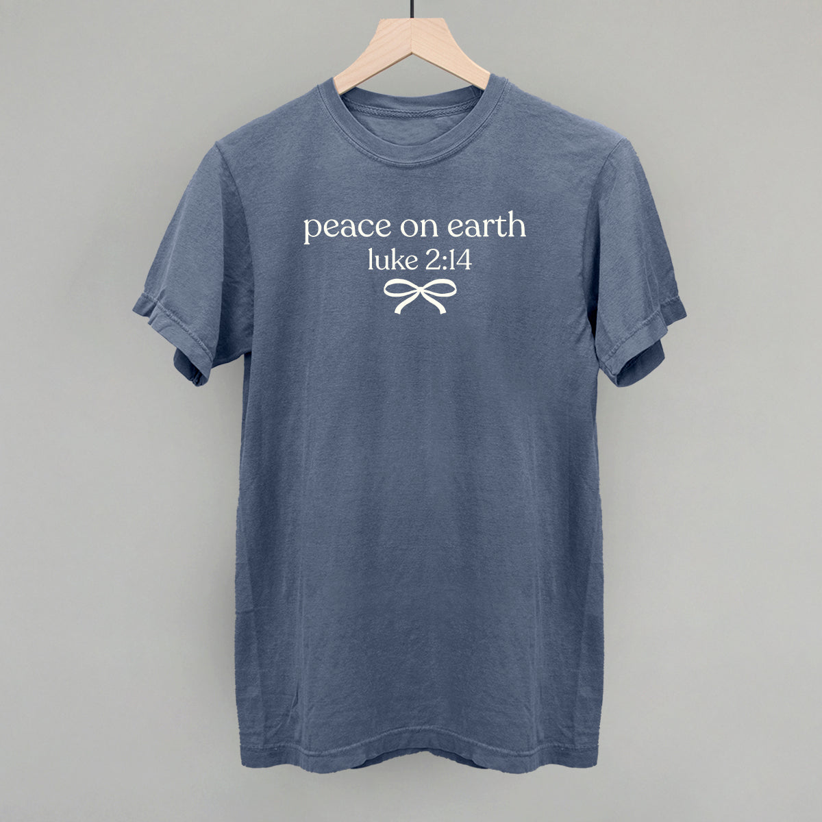 Peace On Earth (Serif + Bow)