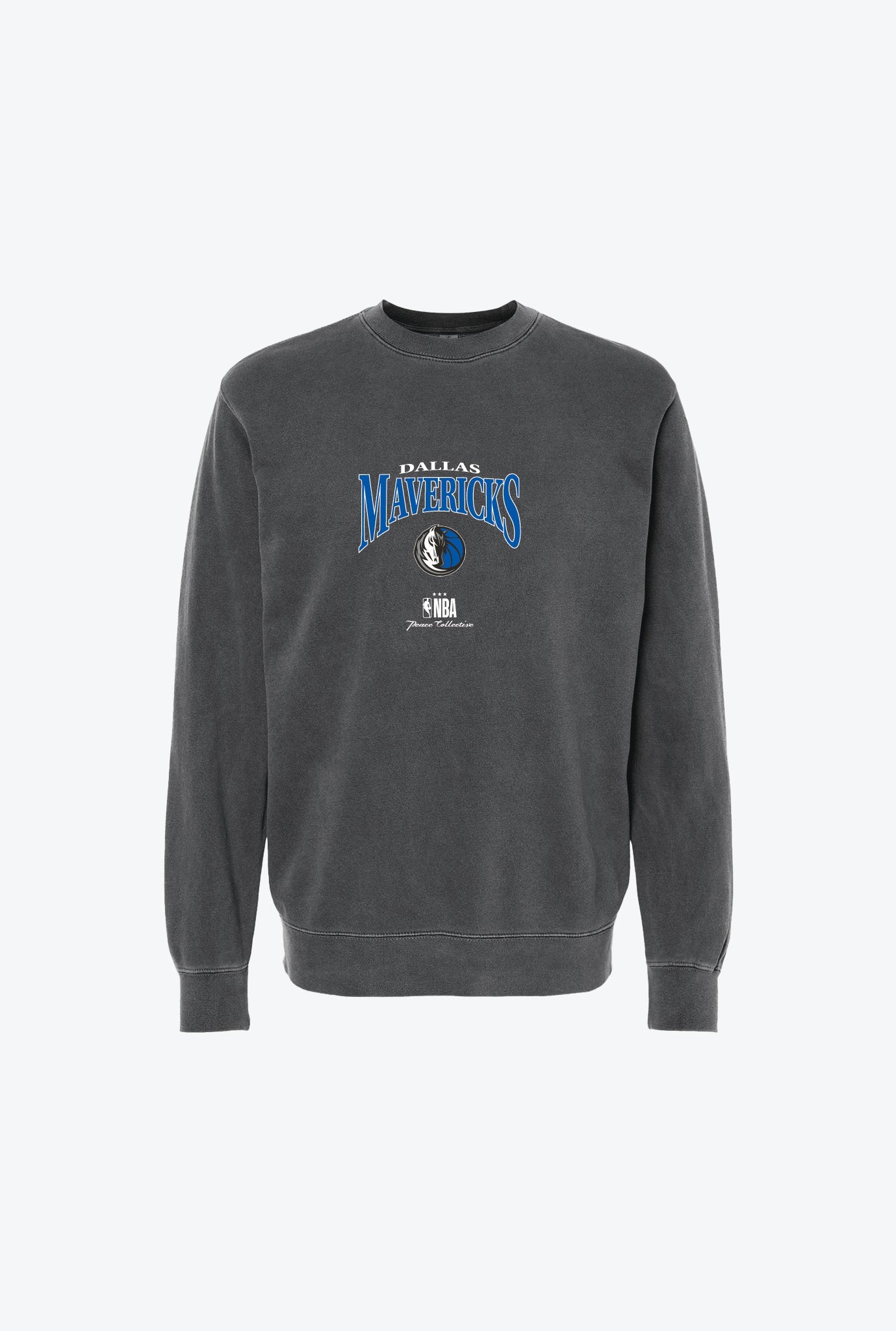 Dallas Mavericks Vintage Embroidered Crewneck - Black
