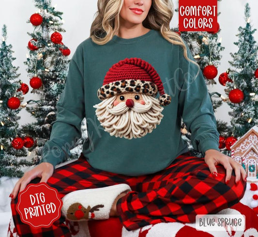 Faux Crochet Leopard Santa Comfort Colors Long Sleeve T-Shirt, Cute Women's Christmas Tee Hoodie, Sweatshirt