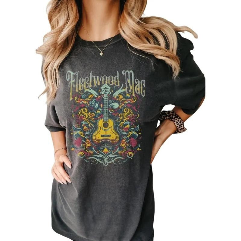 Fleetwood Mac, Vintage Band Tee, Music Shirt, Rock and Roll Tee, Retro Graphic Tee, Concert Shirt, Baggy Shirt, Retro Band Tee, Oversized