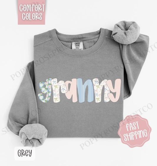 Floral Granny Comfort Colors Sweatshirt, Cute Spring Grandma Sweater, Coquette Granny Crewneck T-Shirts, Hoodie
