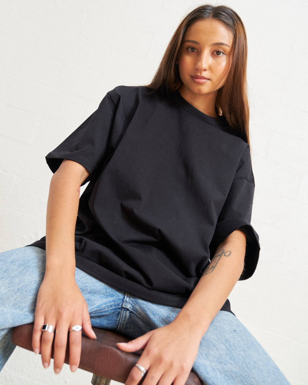 Oversized Tee 4 Pack: Black, Charcoal