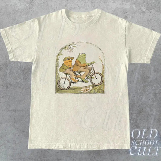 Frog 90s Vintage T-Shirt, Retro Toad Graphic Shirt, Retro Book Lovers Shirt, Cute Frog Gift, Funny Classic Shirt, Unisex Oversize Cotton Tee