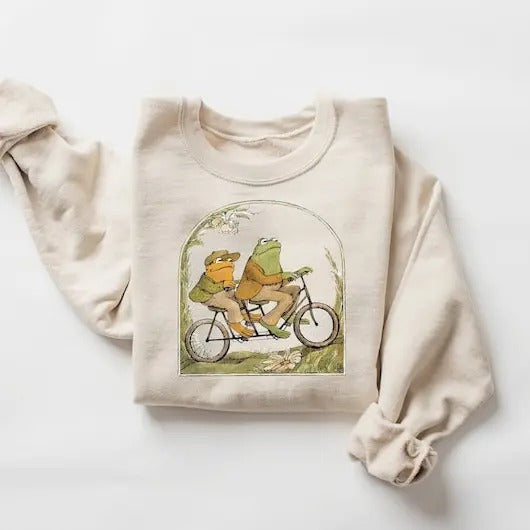 Frog And Toad Crewneck Sweatshirt, Vintage Classic Book Sweatshirt, Frog and Toad Tshirt, Gift for her, Cottagecore Aesthetic Sweatshirt Fabric Fitted Womenswear Comfortable Hoodie Love