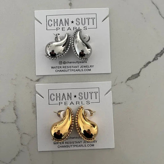 Gold Hilton Earrings T-Shirts, Hoodie, Sweatshirt | InkThreadWorks.com