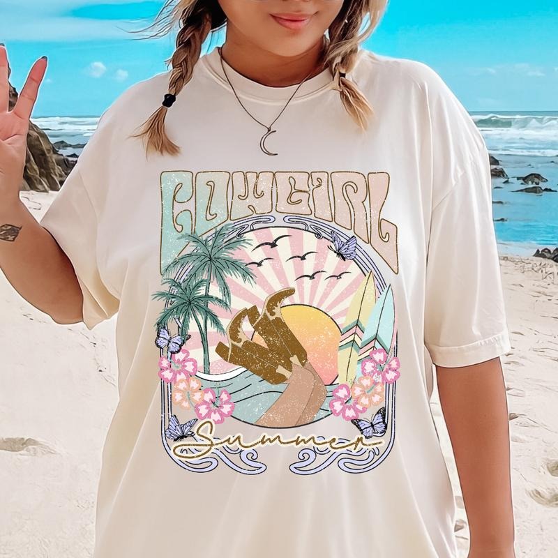 Graphic Cowgirl Summer T-shirt, Casual Oversized Cotton Shirt for the Beach Comfort Fabric Top Womenswear Underwear Lady