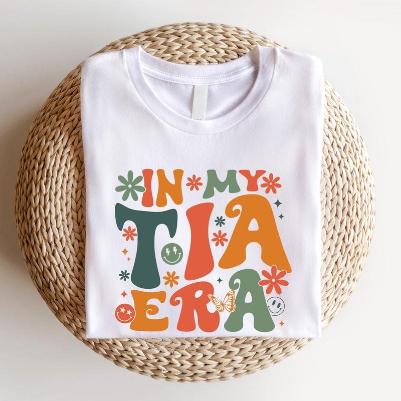 In My Tia Era Shirt, Retro Auntie T-shirt, Trendy Tia Shirt, New Aunt To Be Tee, Sister Birthday Gift Shirt, Auntie...