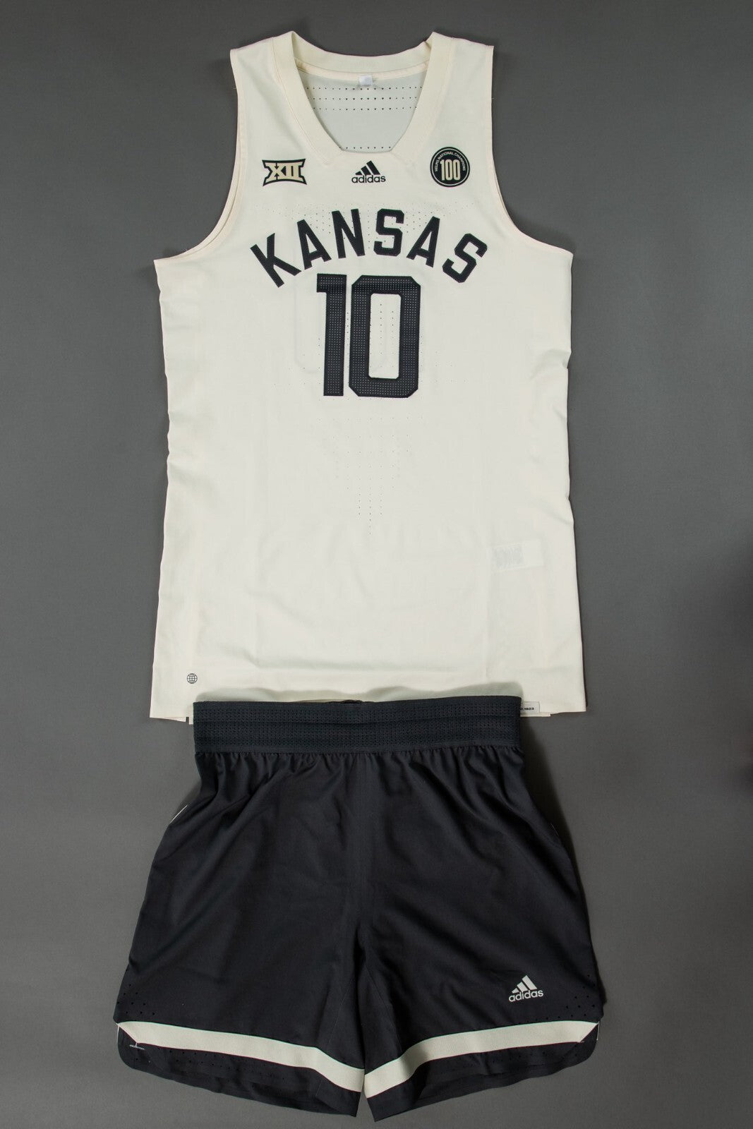 Kansas Jayhawks 2022-23 Throwback Style 4