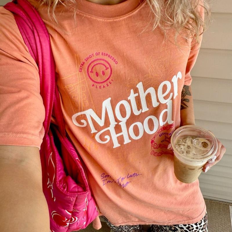 'Motherhood' T-Shirt - UM X @brittanyloye_