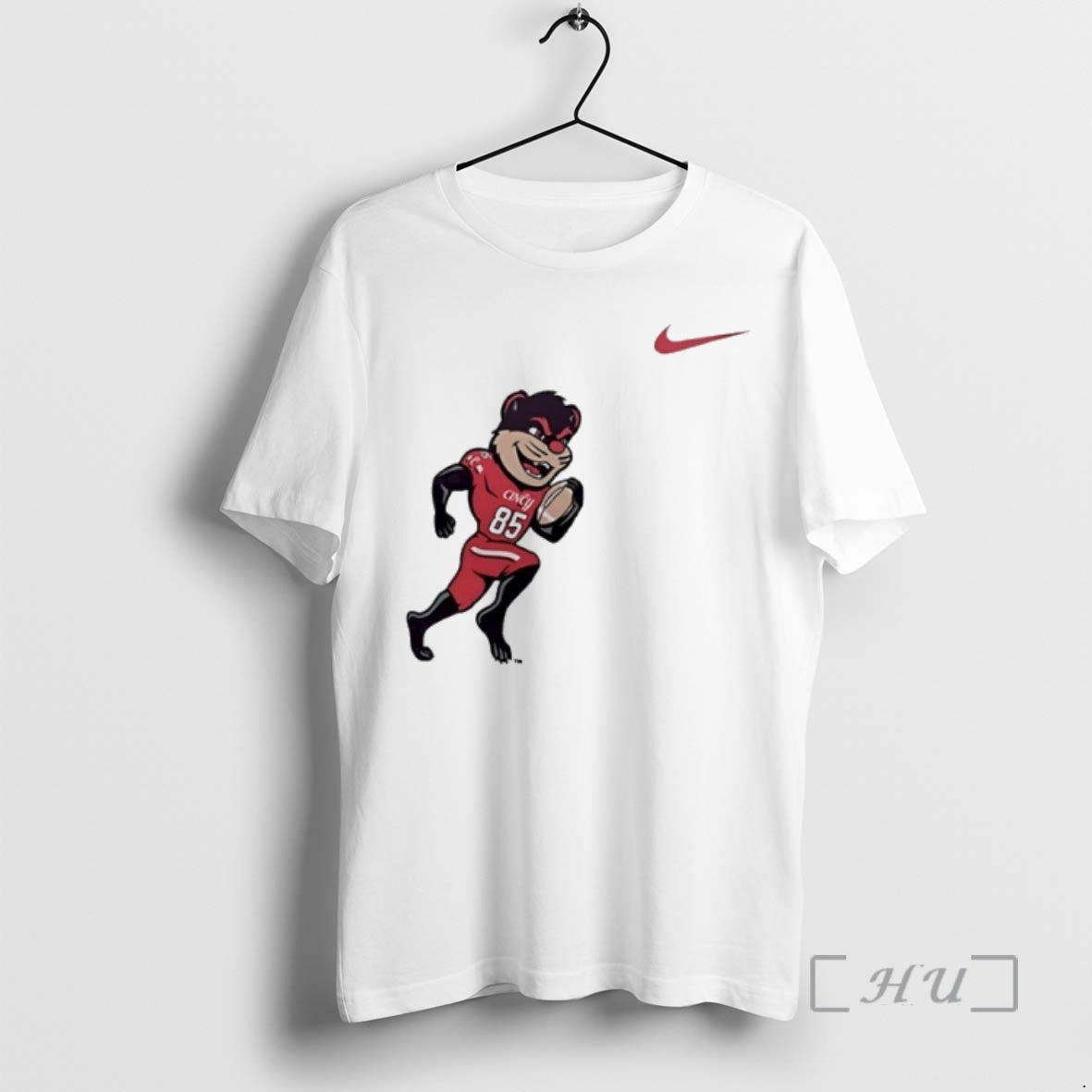 New Cincinnati Bearcats Mascot Playing Football Circle T-Shirts, Hoodie, Sweatshirt | InkThreadWorks.com
