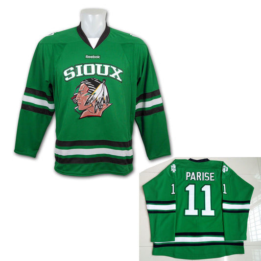 North Dakota Fighting Sioux #11 Zach Parise 2