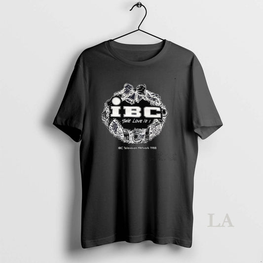 Original Ibc Yule Love It Television Network 1988 Christmas Wreath T-Shirts, Hoodie, Sweatshirt | InkThreadWorks.com