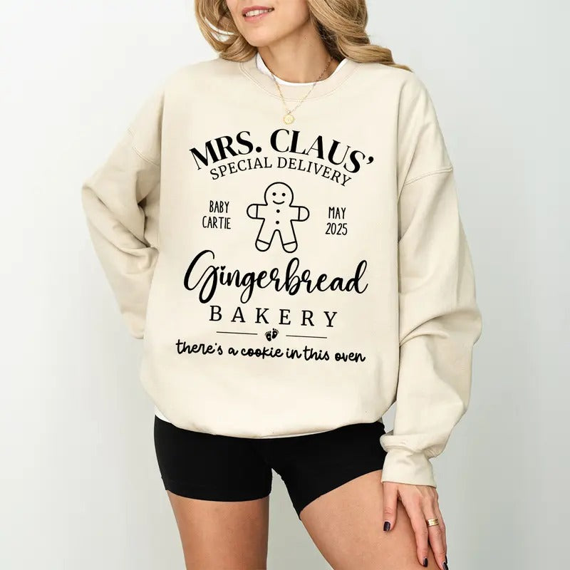 Personalized Gingerbread Christmas Pregnancy Announcement Sweatshirt Funny Winter Pregnancy Announcement Sweater Holiday New Mom Gift Mom to Be Shirt