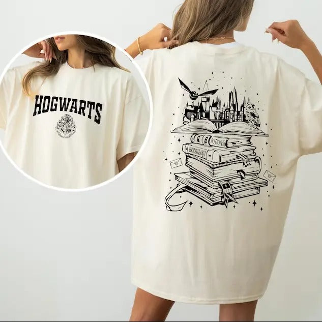 Retro Hogwarts Graphic Tee, Oversized Wizardry Themed Shirt, Book Lover's Vintage Top, Casual Magical Apparel