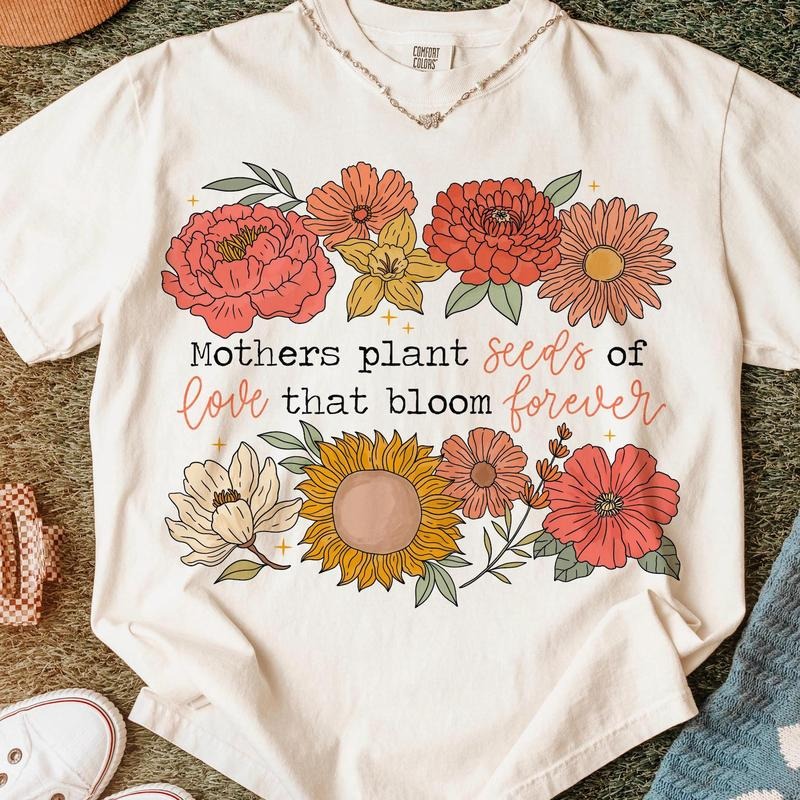 Retro floral mama quote shirt, mom tee, she is mom shirt, mama, floral mom, mothers day, mom shirt Hoodie, Sweatshirt