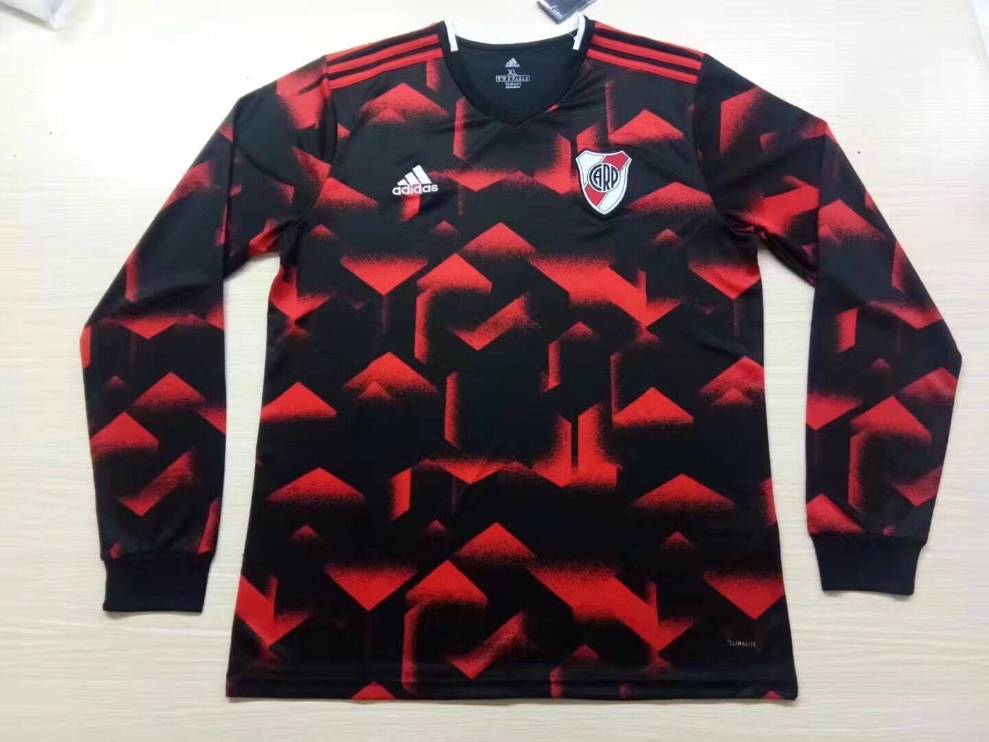 River Plate away red and black long sleeve 19-20 season soccer jersey Style 2